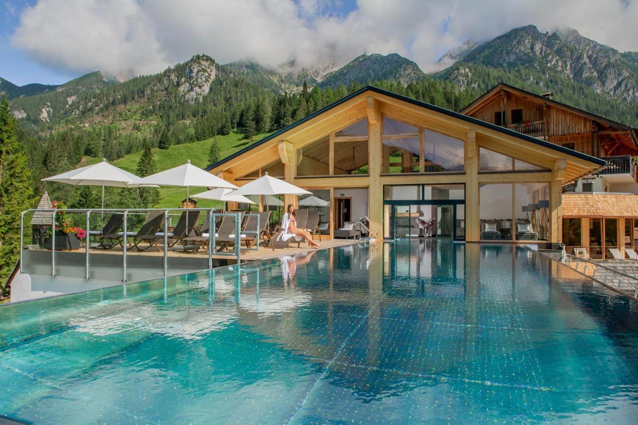Almwellness-resort Tuffbad Chalet Sankt Lorenzen im Lesachtal