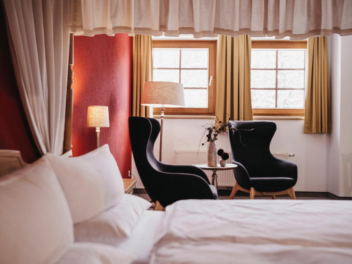 Almwellness-resort Tuffbad Chalet *