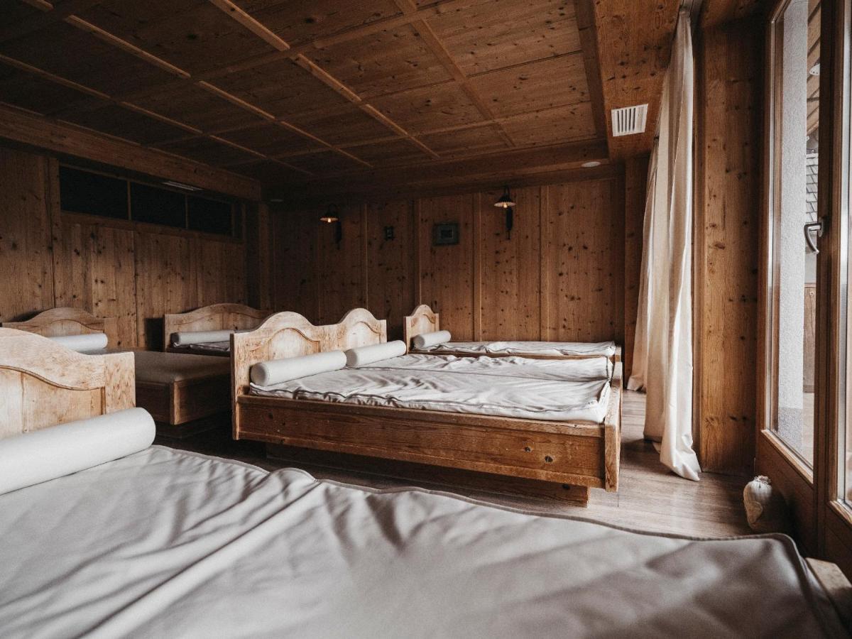 Almwellness-resort Tuffbad Chalet *